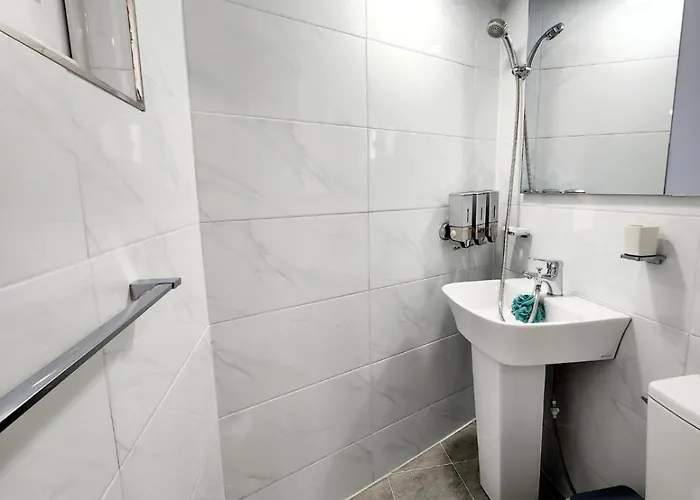 Апартаменты Hongdae Station House Сеул